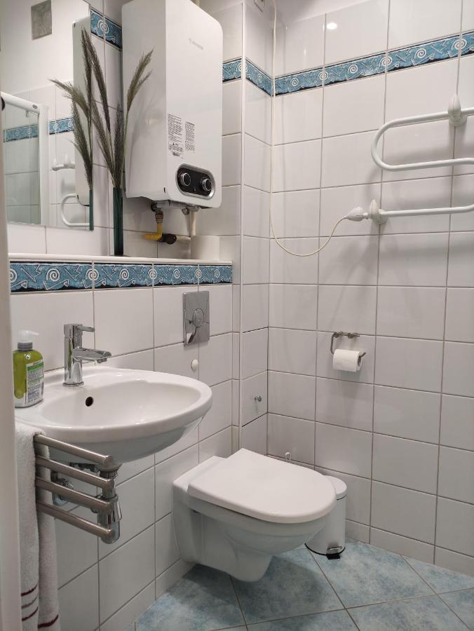 Garncarska6 Apartment กดัญสก์ ภายนอก รูปภาพ